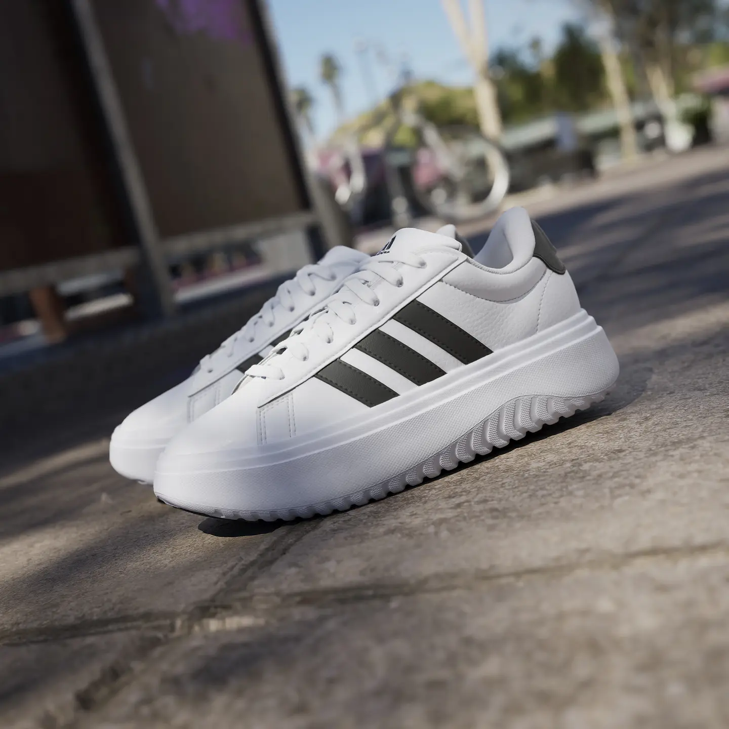Zapatilla Mujer Blanca Adidas IE1092 11