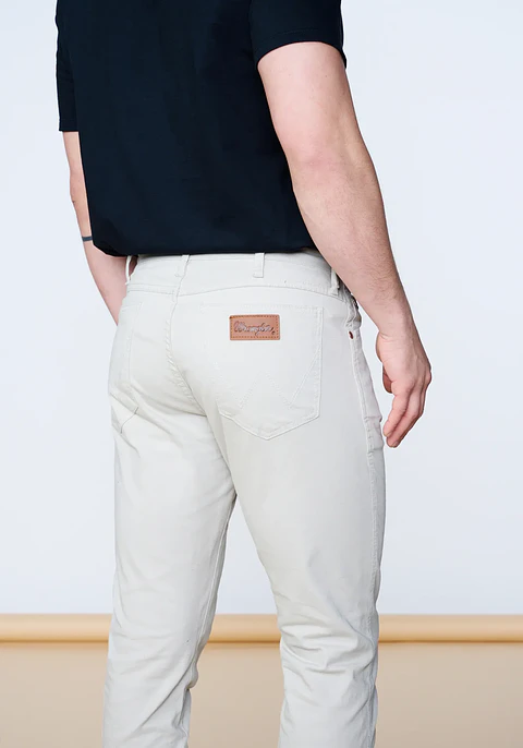 Pantalón Hombre Camel Wrangler 144980