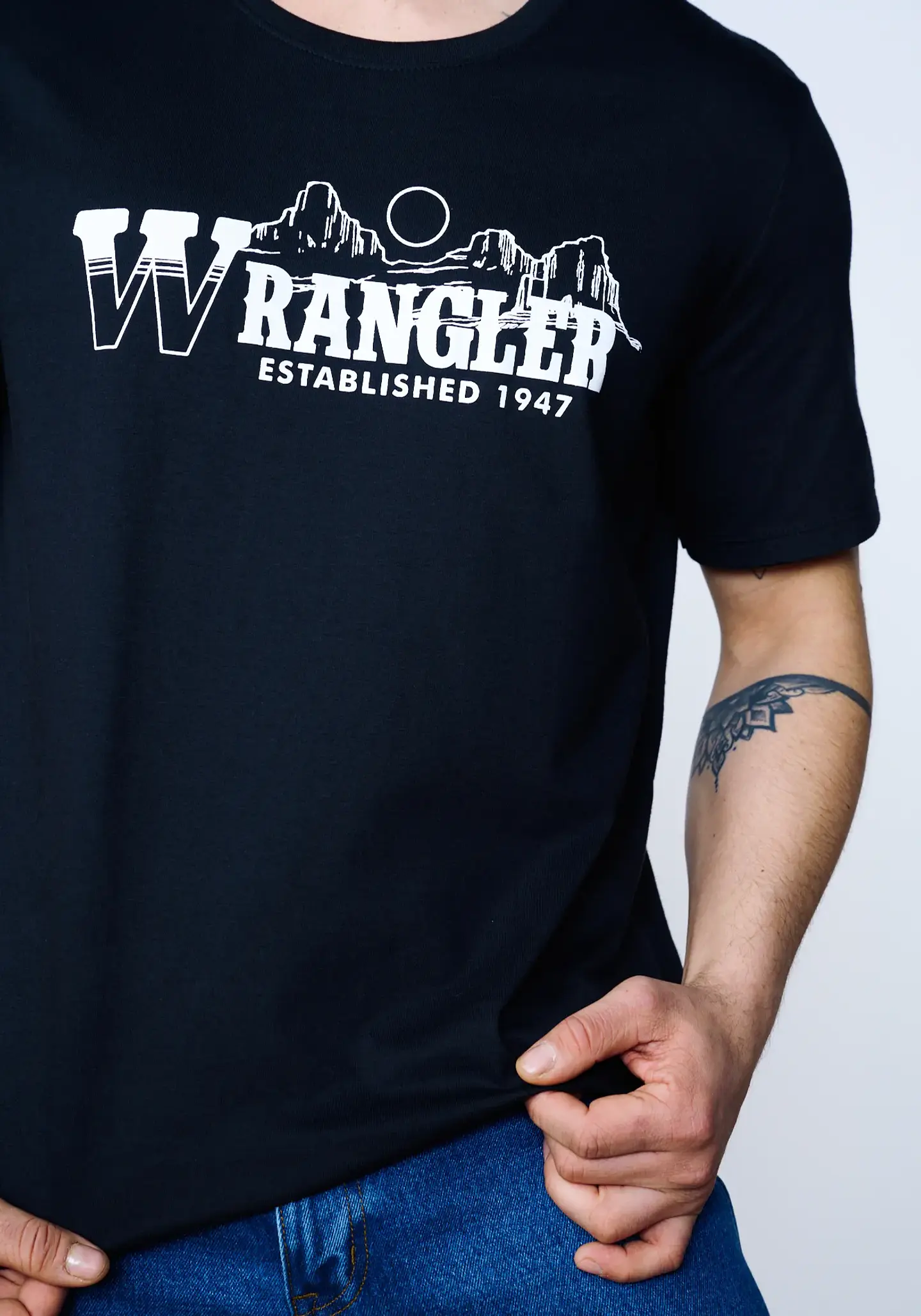 Polera Hombre Negra Wrangler 145000 2