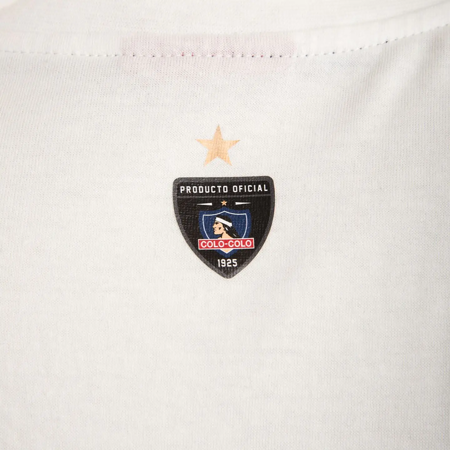 Polera Hombre Urbana Colo Colo Blanca Street Machine CLCPOV2318NE 3
