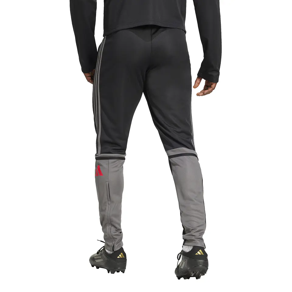 Pantalón de Buzo Hombre Negro Adidas JD1625 2