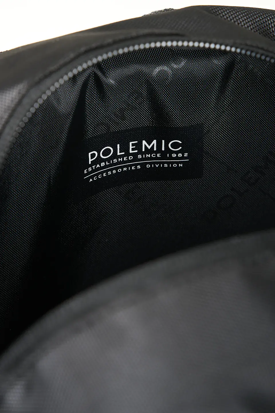 Mochila Negra Polemic-CPaz UI0302 3