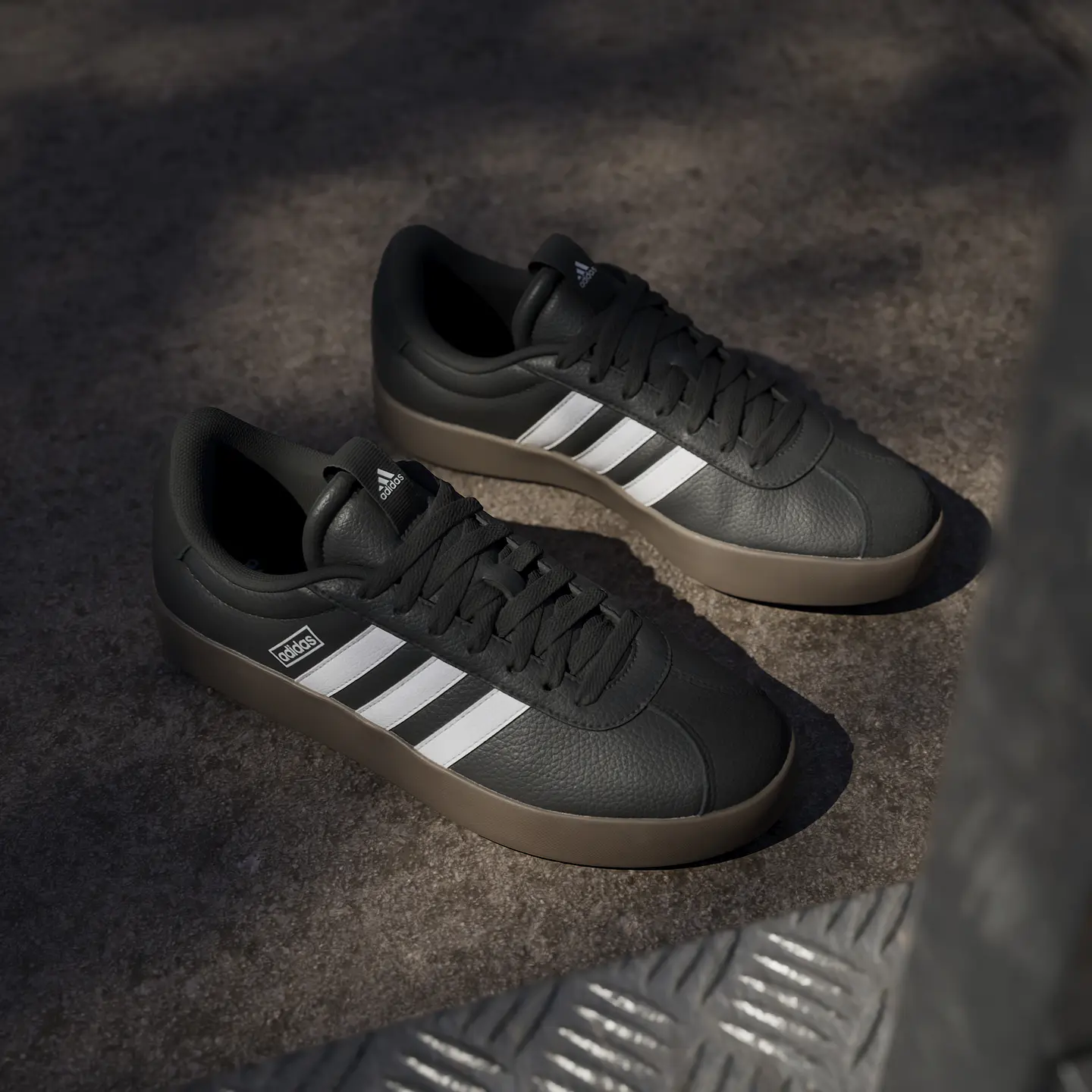 Zapatillas Negra Adidas ID8796 8