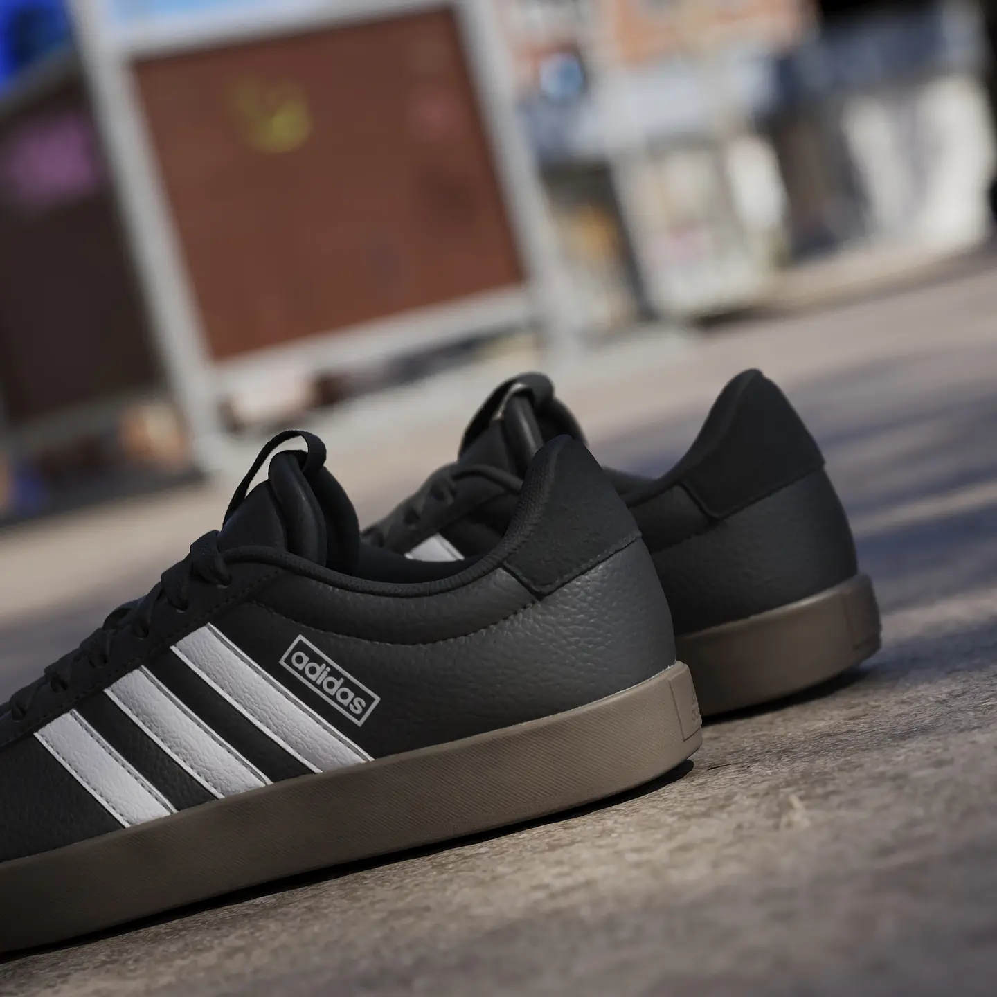Zapatillas Negra Adidas ID8796 12