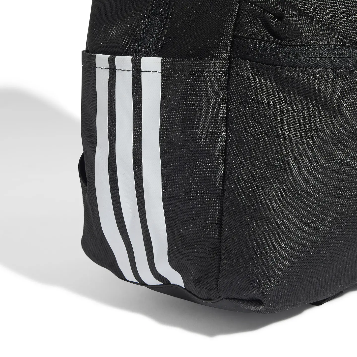 Mochila Negra Adidas JD1303 4