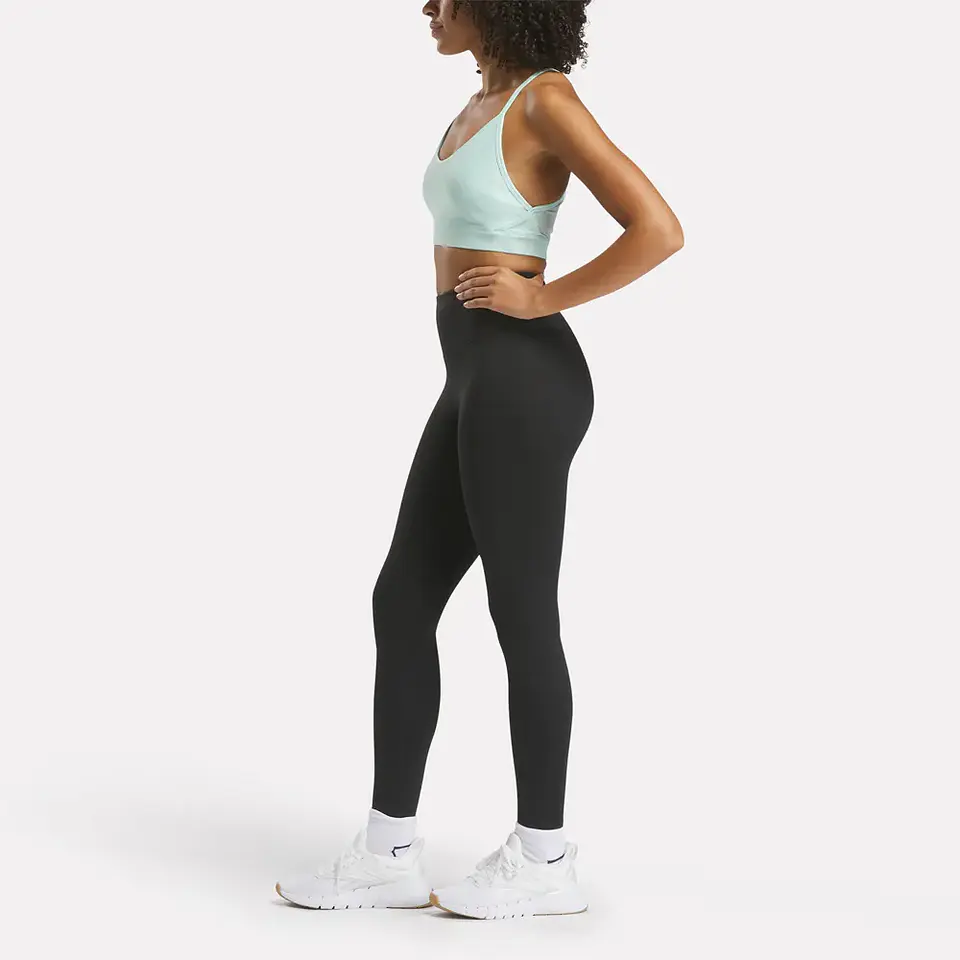 Calza Negra Mujer Reebok 100215142 3