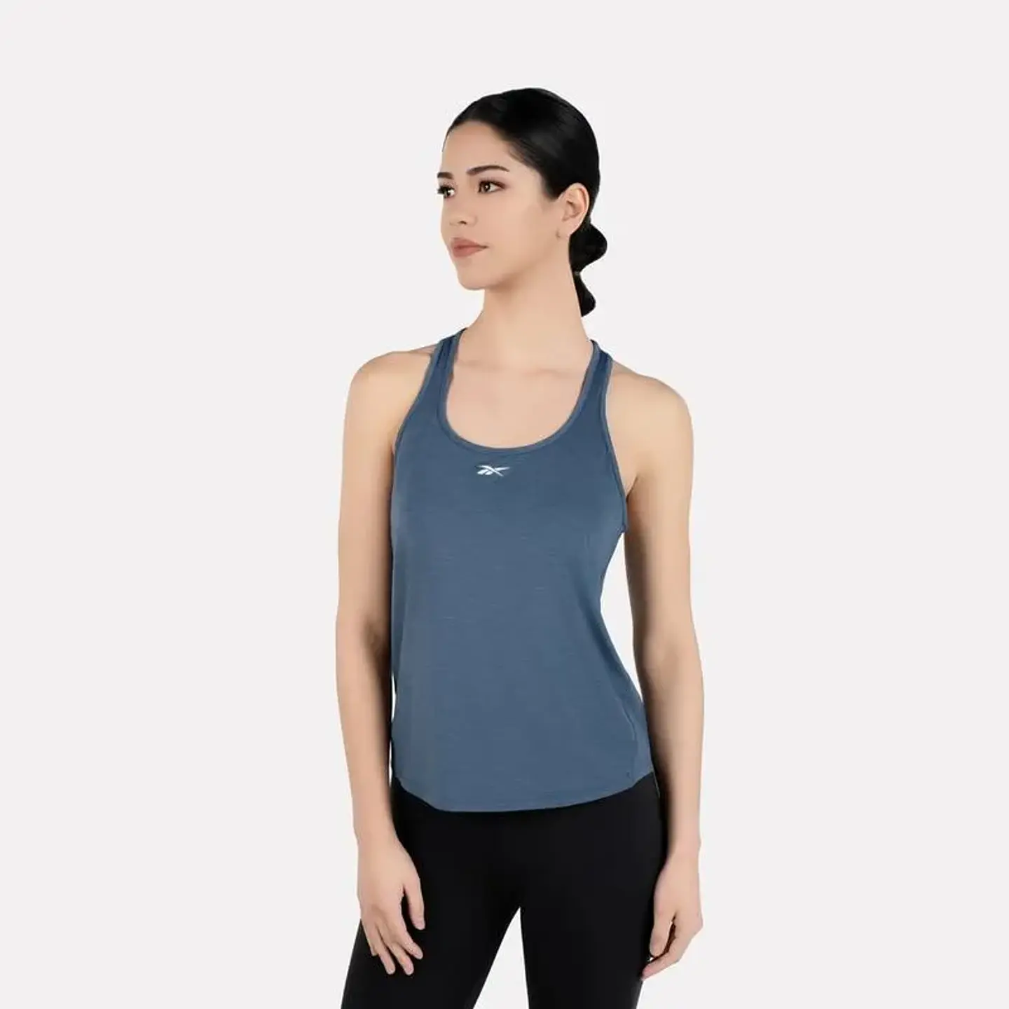 Polera Azul Mujer Reebok 100221768 2