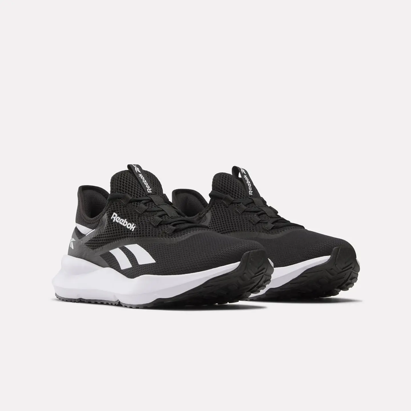 Zapatilla Negra Hombre Reebok 100209943 2