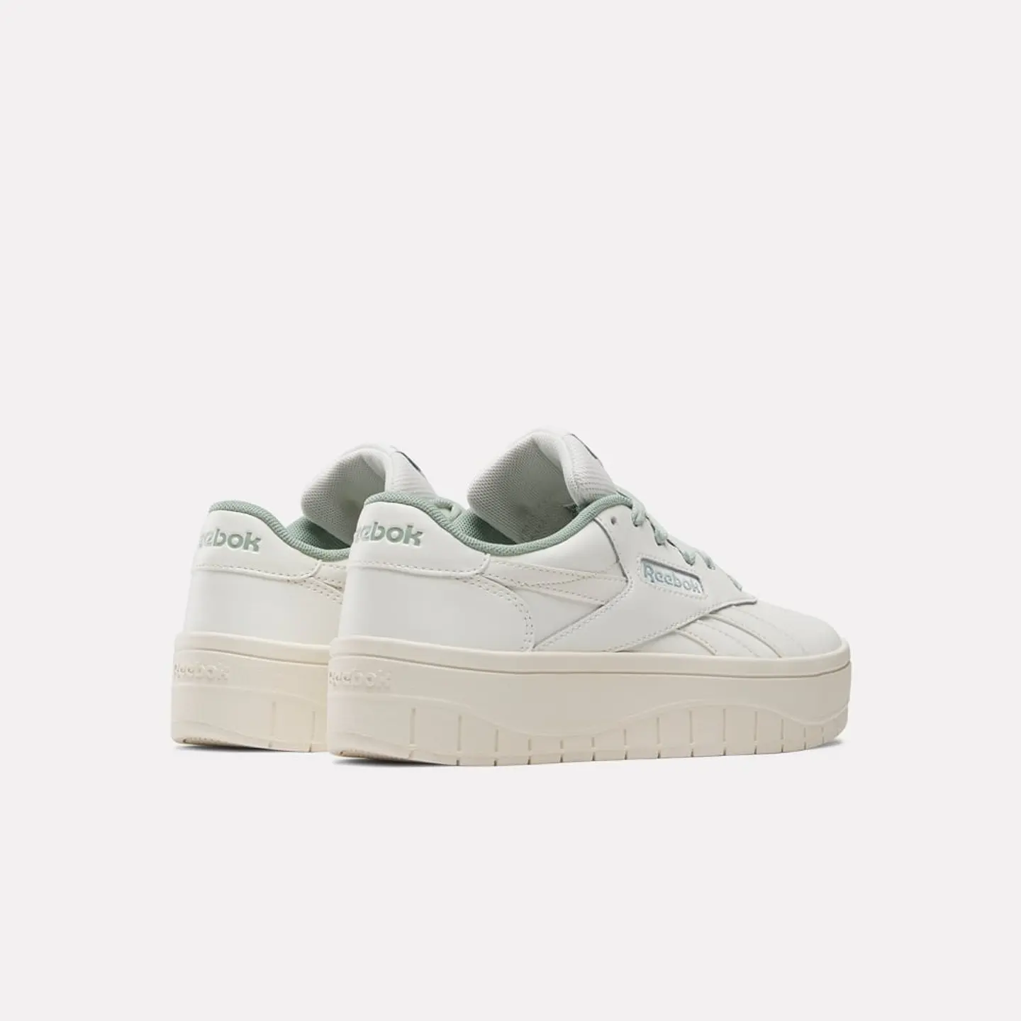 Zapatilla Blanca Mujer Reebok 100208925 4
