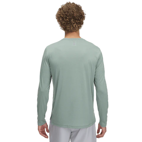 Polera M/L Verde Hombre Under Armour 1382584-348