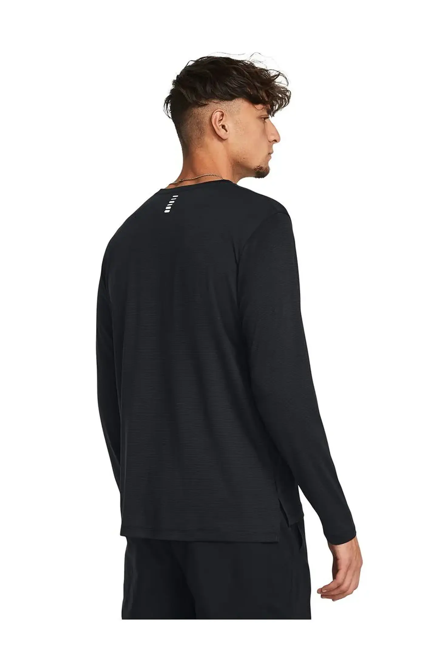 Polera M/L Negra Hombre Under Armour 1382584-001 2