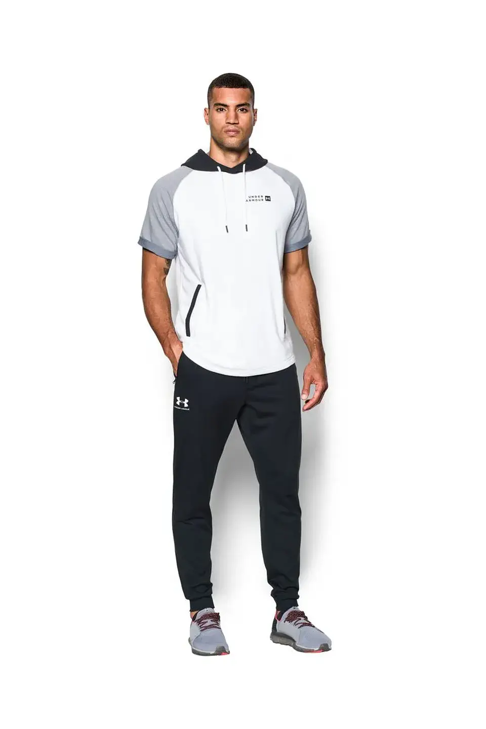 Pantalon de Buzo Negro Hombre Under Armour 1290261-001 1