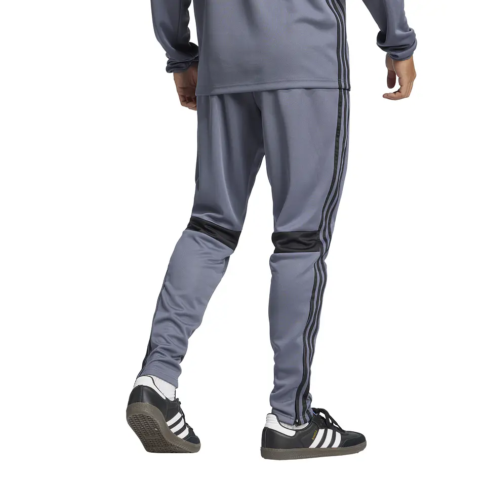 Pantalon de Buzo Gris Hombre Adidas JD0444 2
