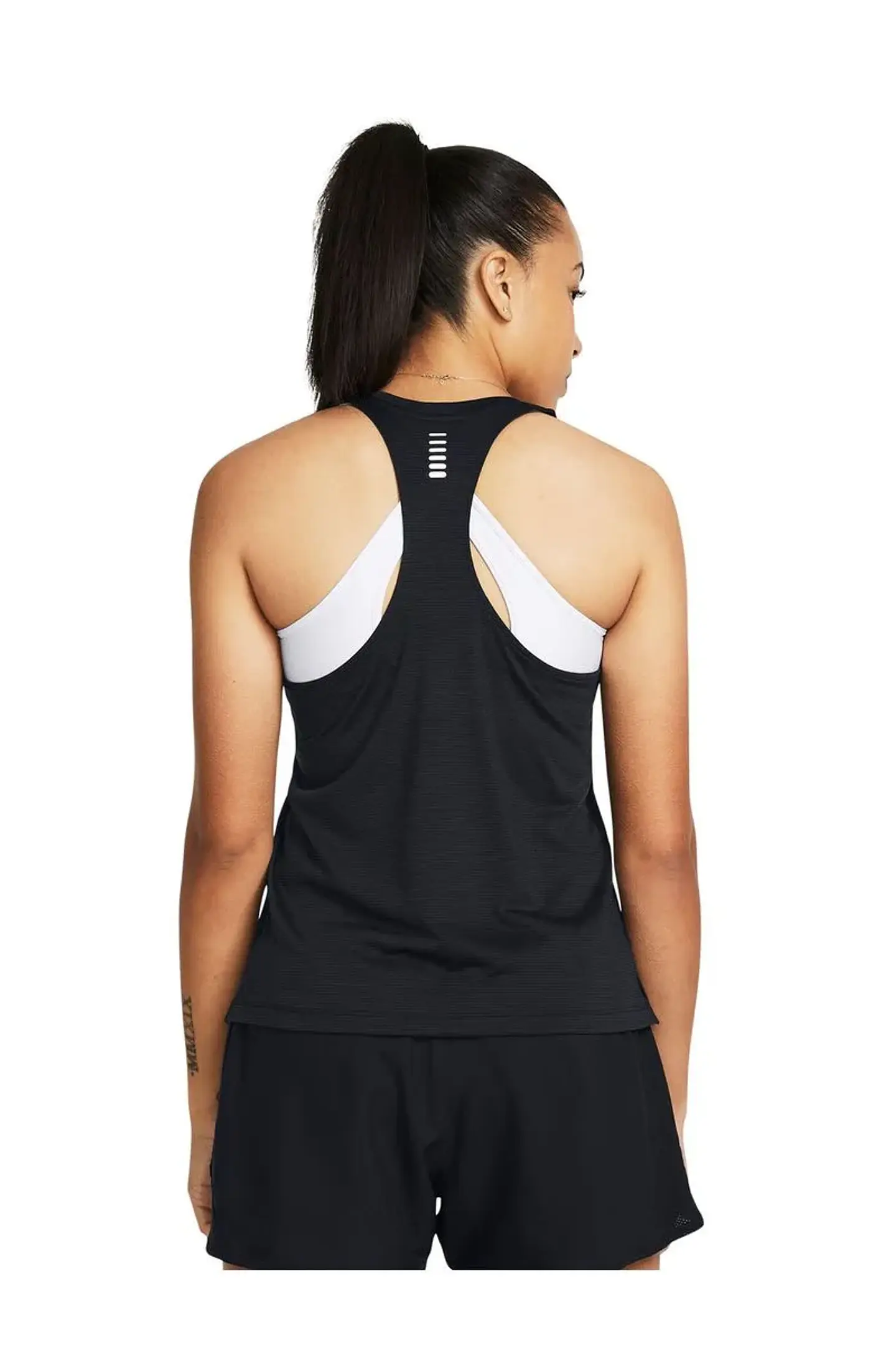 Polera Negra Mujer Under Armour 1382436-001 2