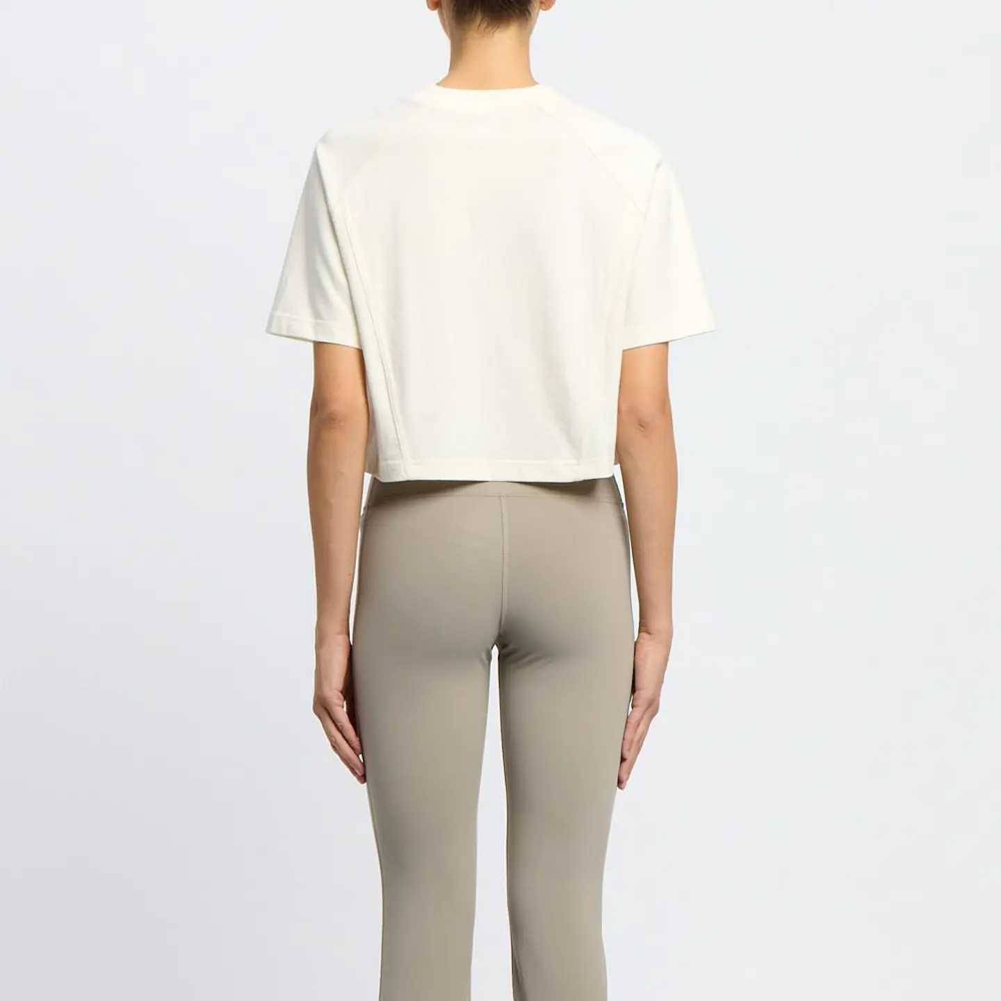 Polera Crema Mujer Reebok 100214091 2