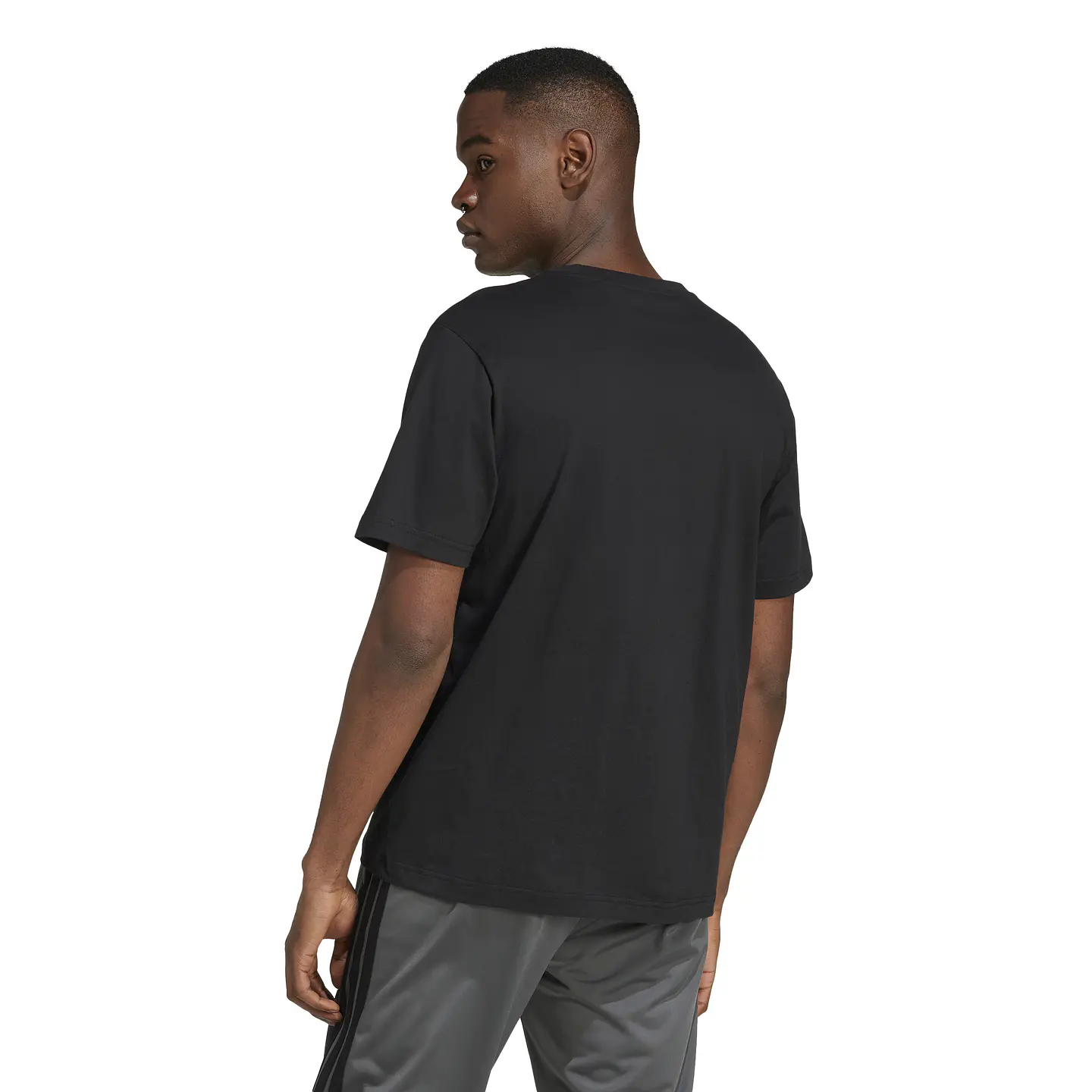 Polera Negra Hombre Adidas JJ3979 2