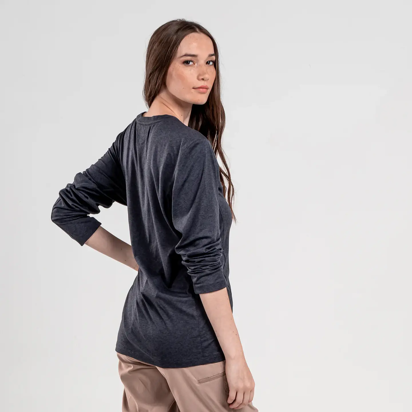 Polera Gris Mujer Kilimanjaro UTILITY 3