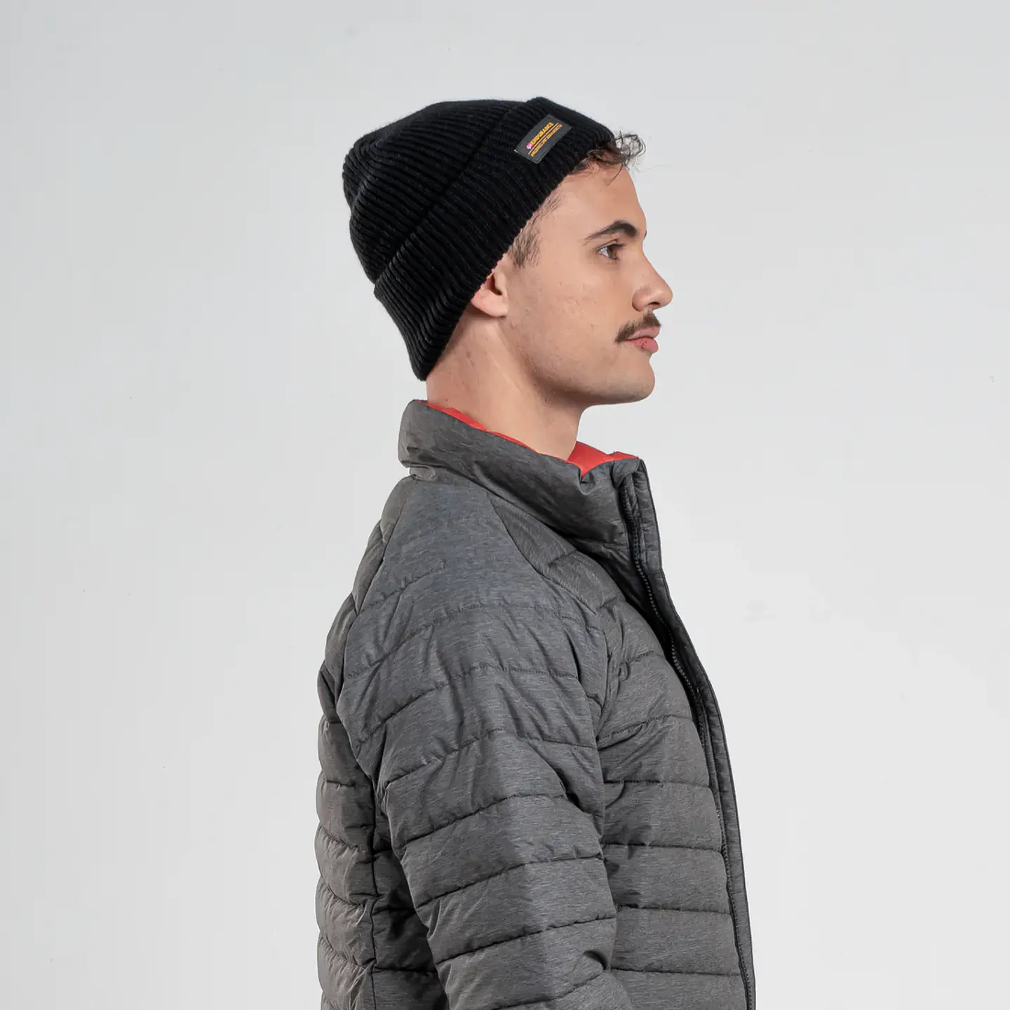 Gorro de Lana Negro Hombre Kilimanjaro LOWA 5