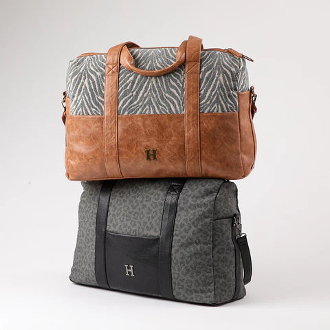 Carteras Gris Unisex Humana 3307522830038