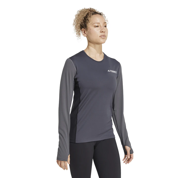 Polera Gris Mujer Adidas JC8200 3
