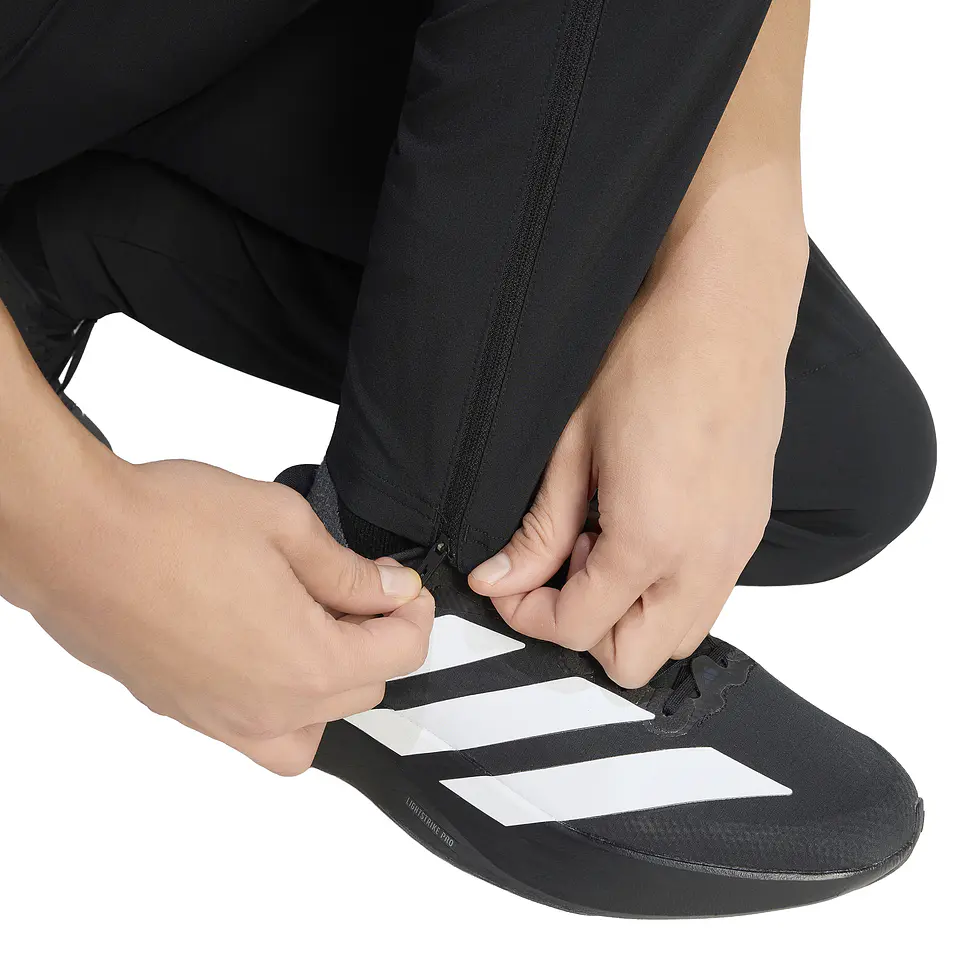 Pantalon de Buzo Negro Hombre Adidas KC7806 5