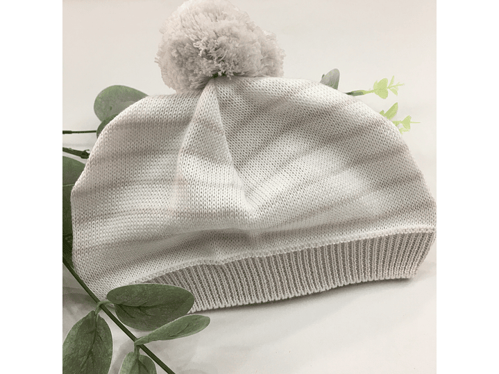 Gorrito Pompom NB 2