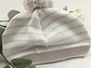 Gorrito Pompom NB - Miniatura 2
