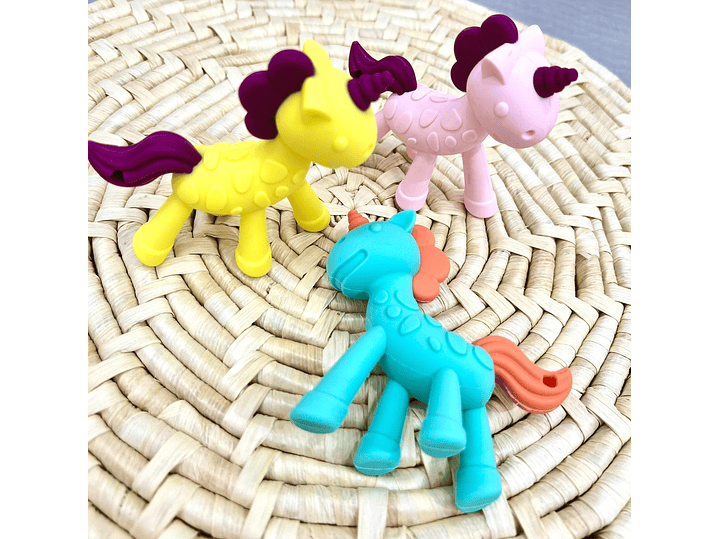 Rascaencias Unicornio 1