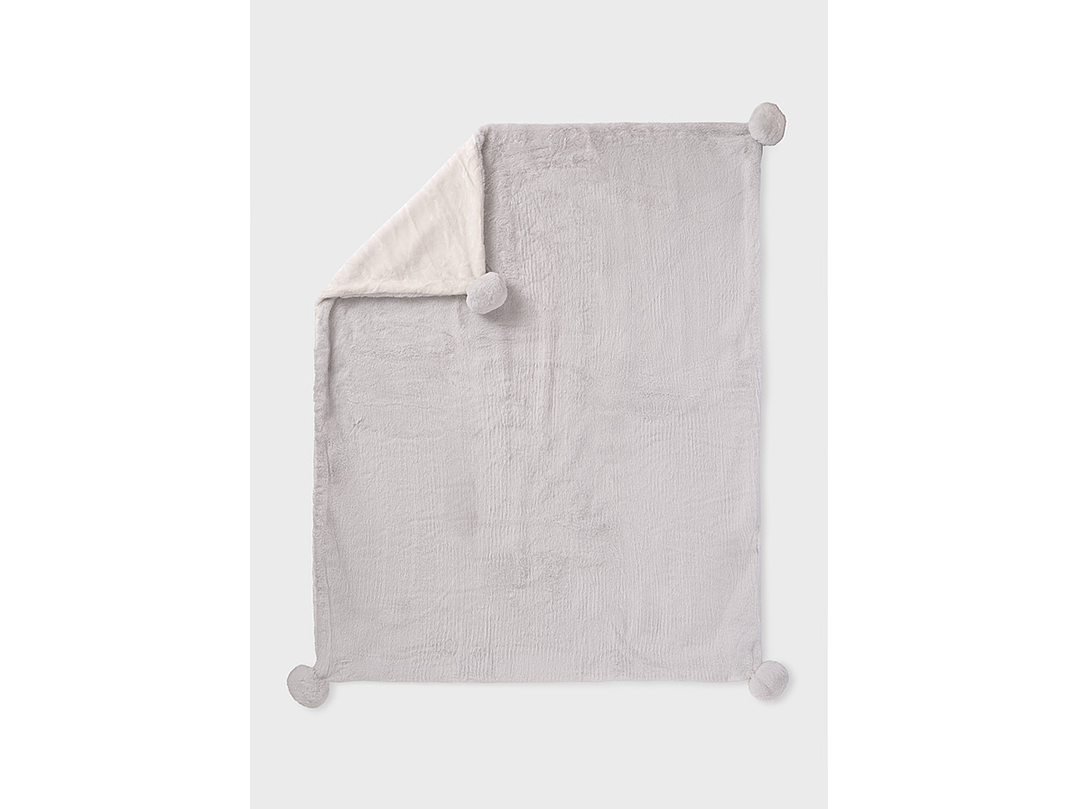 Mantas Pompones 2023 2