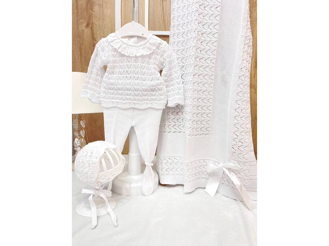 Set Primera Puesta Blanco 2023 1