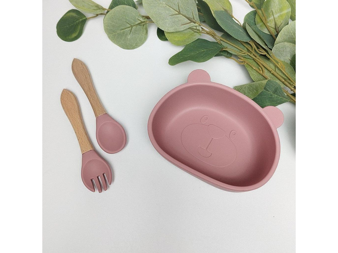 Plato En Silicona + Cubiertos  2