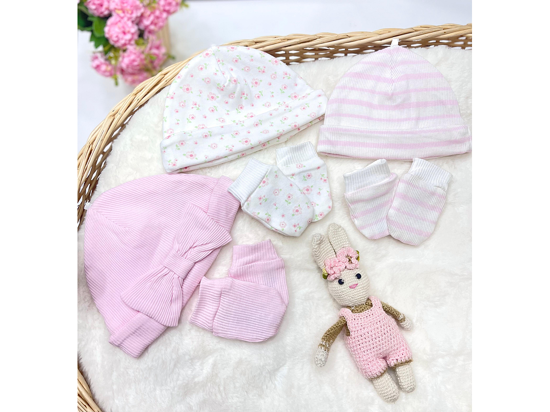 Set Gorro + Manoplas Little Me  1