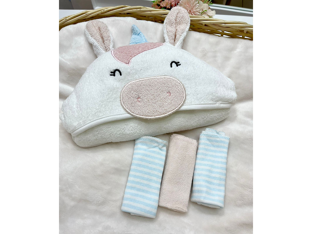 Toalla Unicornio + Babitas Little Me  1