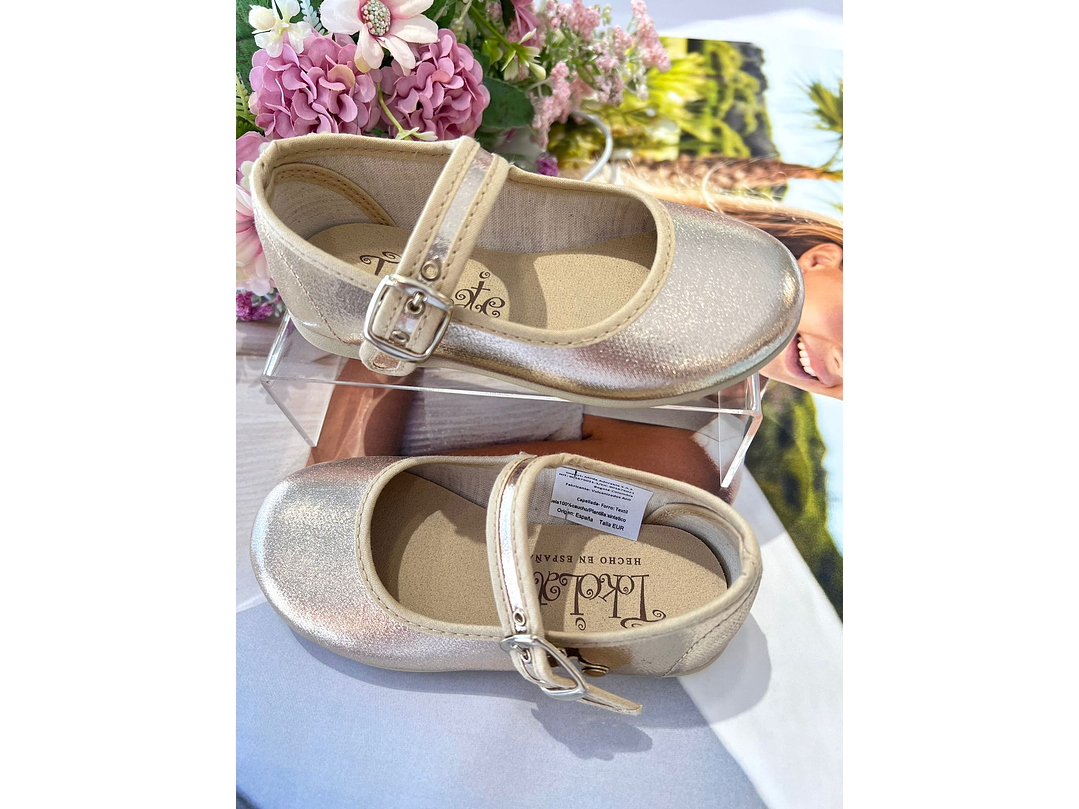 Merceditas Españolas Tokolate  Doradas 2