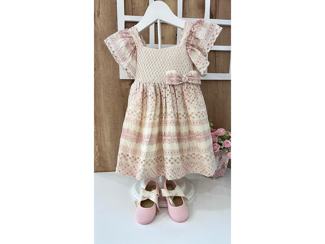 Vestido Ojalata Rosa Viejo 1