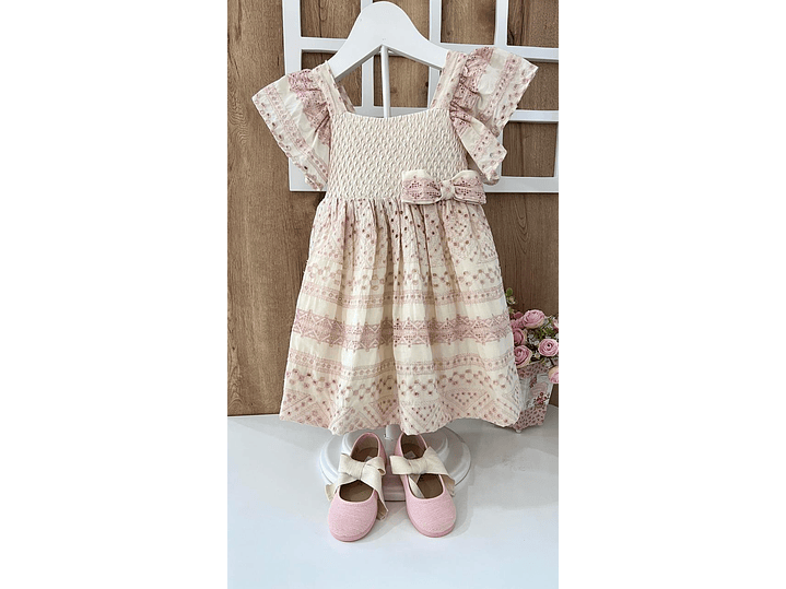 Vestido Ojalata Rosa Viejo 1