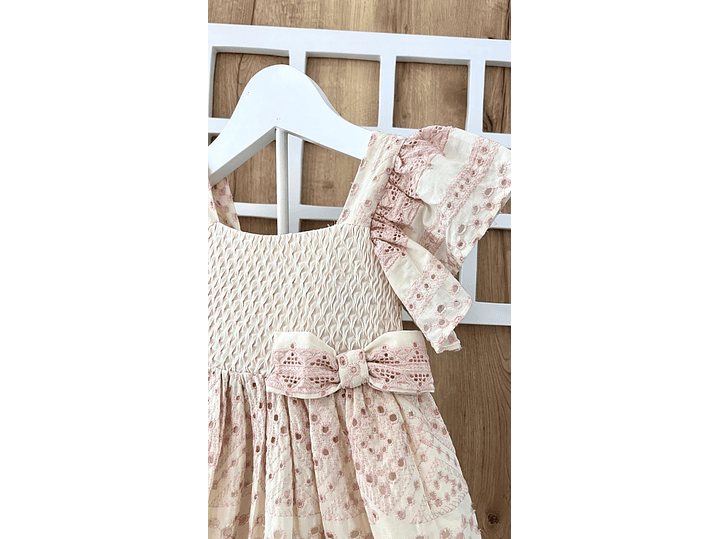 Vestido Ojalata Rosa Viejo 3