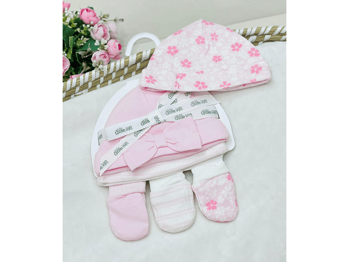 Set Gorro + Manoplas Little Me  1