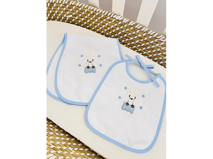 Babero + Sacagases 1