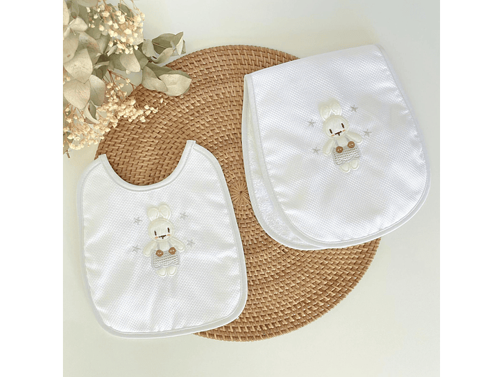 Babero + Sacagases 1