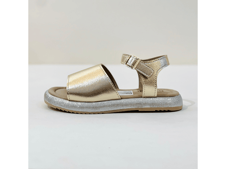 Sandalia Pampili Dorado 4