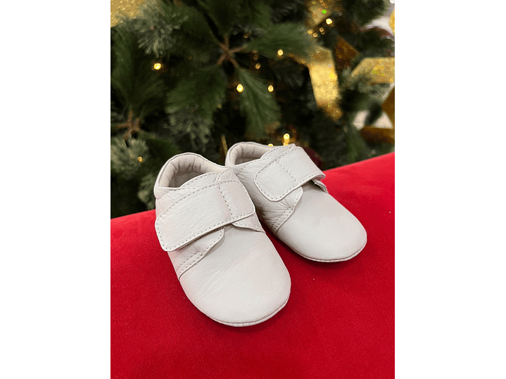 Calzado Ceremonia Capuchino 1