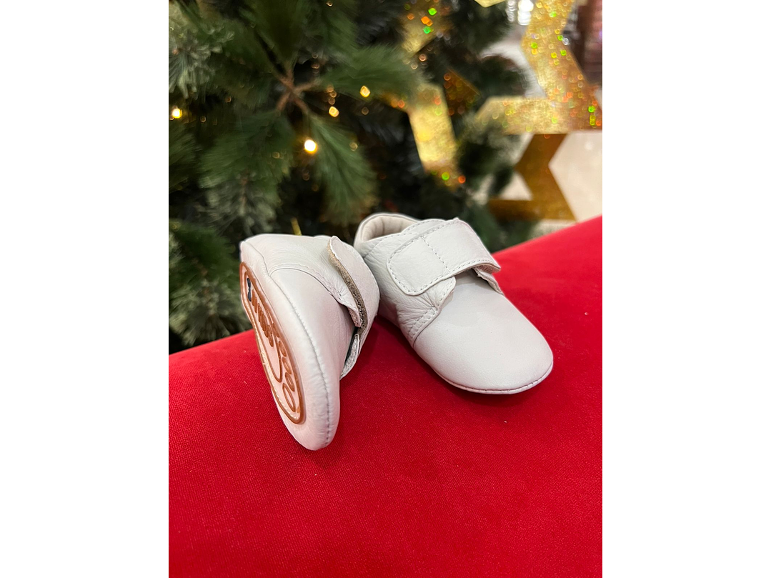 Calzado Ceremonia Capuchino 2