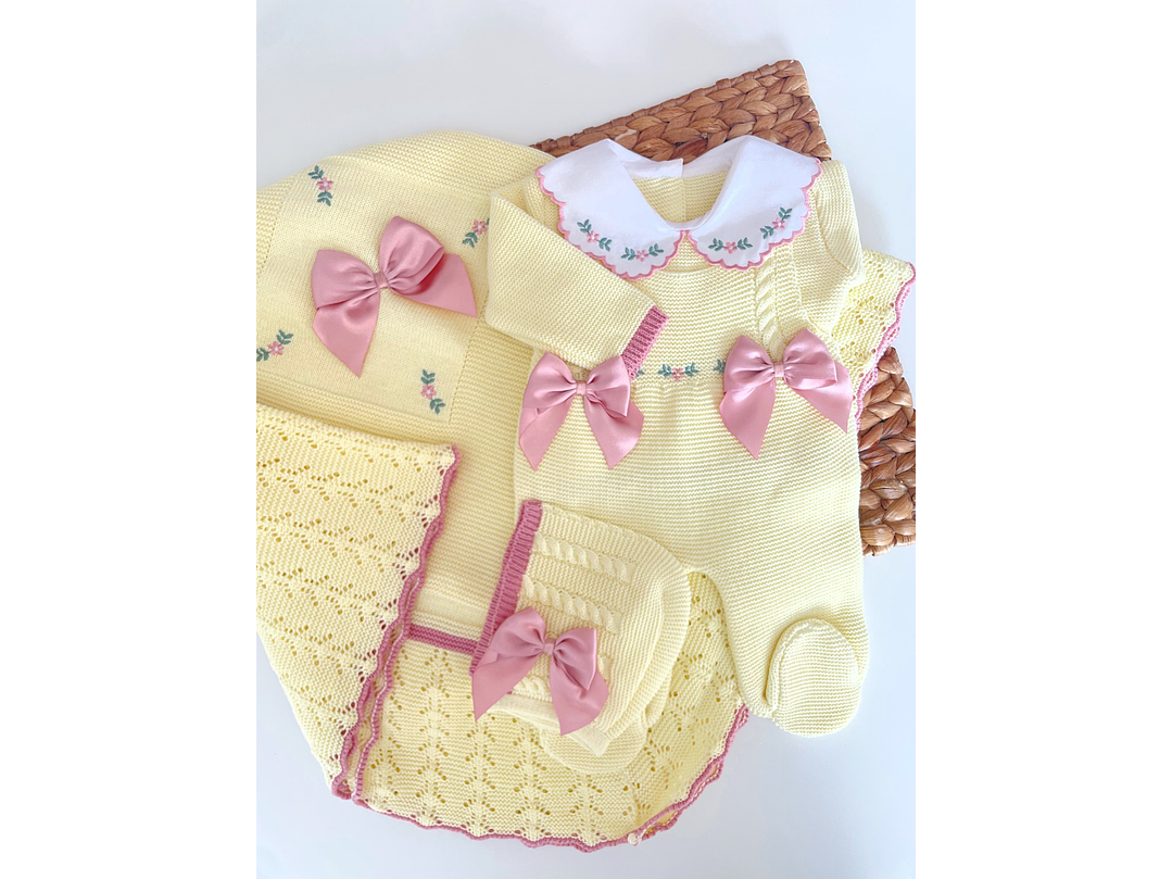 Primera Puesta Española Bordada 1