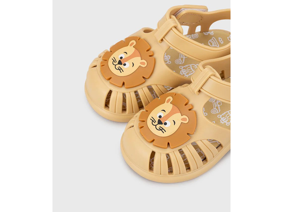 Sandalia Igor Tobby Lion 2
