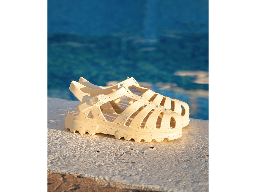 Igor Vega Mama e Hija Marfil 1