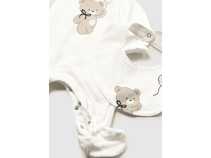 Set Pijama + Babero Mayoral  3