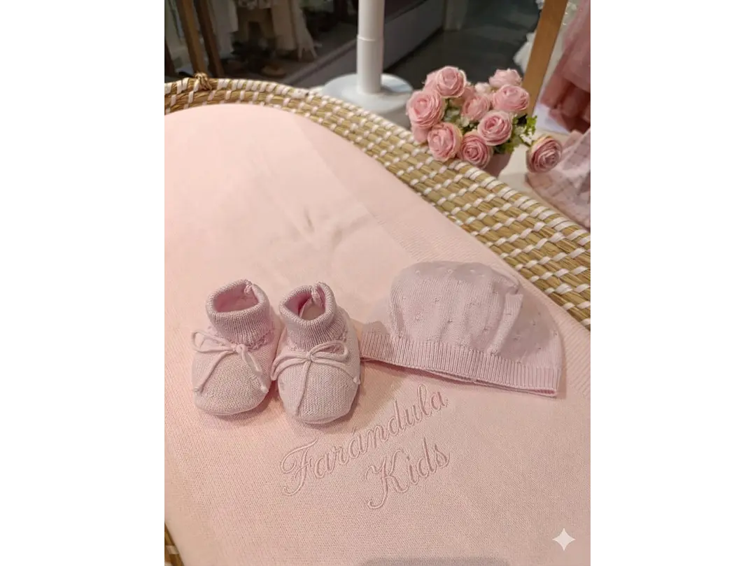 Set Botines + Gorro 1