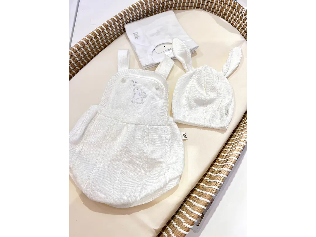 Set Hilo Conejo Blanco  1