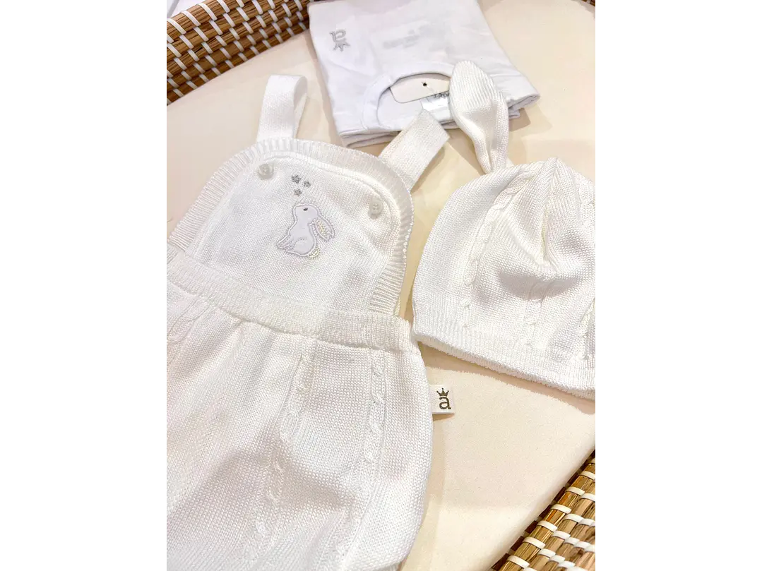 Set Hilo Conejo Blanco  3